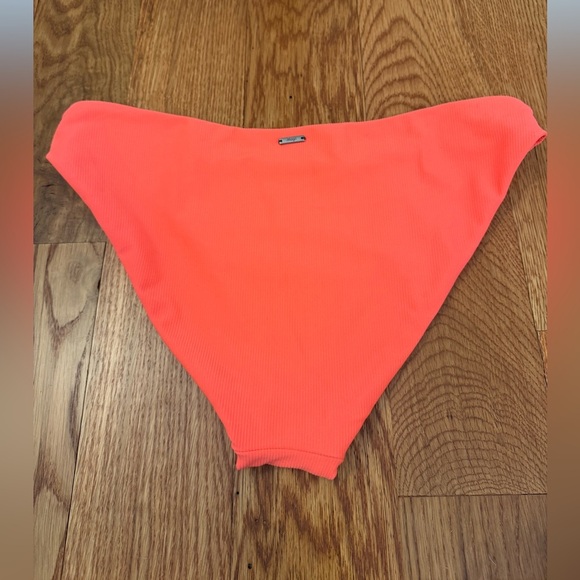 Maaji Reversible Retro Flowers Bikini Bottoms Size Large - Picture 8 of 12